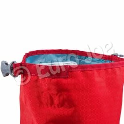 Euro Joe KURGO Kibble Food Carrier Red-2,2kg 18x18x36cm 10 Euro Joe KURGO Kibble Food Carrier Red-2,2kg 18x18x36cm -Euro Joe Shop K01671 KURGO Kibble Carrier ChiliRed Detail2