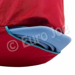 Euro Joe KURGO Kibble Food Carrier Red-2,2kg 18x18x36cm 12 Euro Joe KURGO Kibble Food Carrier Red-2,2kg 18x18x36cm -Euro Joe Shop K01671 KURGO Kibble Carrier ChiliRed Detail4