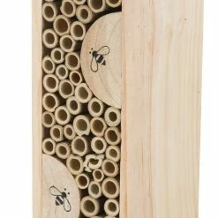 Euro Joe Bee Hotel, Wood